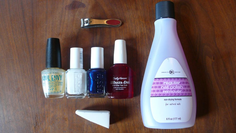 Illustration for article titled How to Master the Art of Ombré Nails